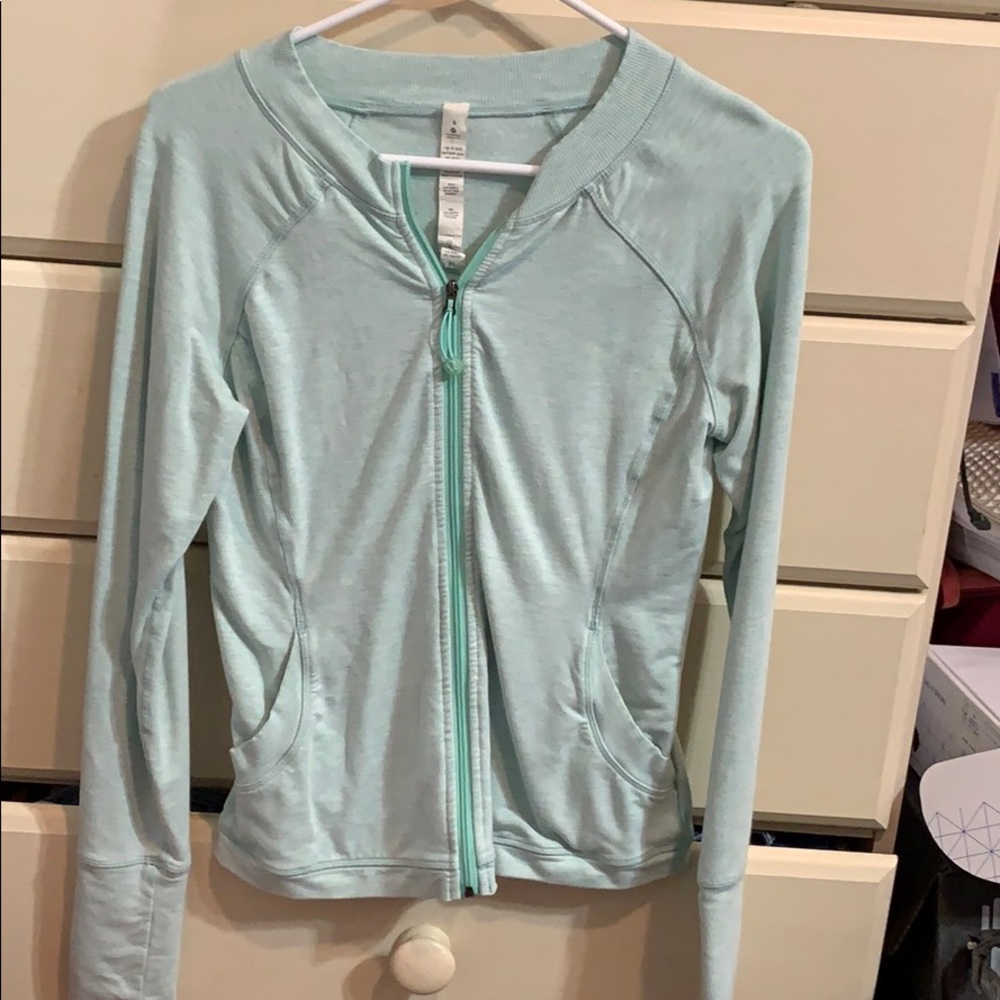 Lululemon sweater